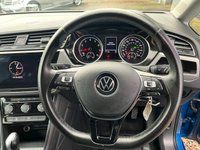 USED 2021 21 VOLKSWAGEN TOURAN 1.5 SE TSI DSG 5d 148 BHP 7 SEATER + AUTOMATIC