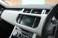USED 2016 16 LAND ROVER RANGE ROVER SPORT 3.0 SDV6 (306) HSE Dynamic 5dr Automatic Euro 6 (Electric Memory Seats, 2 Zone Climate Control, Front Heated Windscreen, Navigation) NATIONWIDE DELIVERY - RESERVE ONLINE TODAY