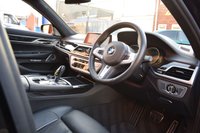 USED 2018 68 BMW 7 SERIES 6.6 M760LI XDRIVE V12 4d 602 BHP EXECUTIVE LOUNGE / LASER LIGHT