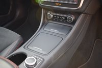 USED 2015 64 MERCEDES-BENZ GLA-CLASS 2.1 GLA220 CDI 4MATIC AMG LINE PREMIUM PLUS 5d 168 BHP PANORAMIC ROOF / HEATED SEATS
