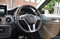 USED 2015 64 MERCEDES-BENZ GLA-CLASS 2.1 GLA220 CDI 4MATIC AMG LINE PREMIUM PLUS 5d 168 BHP PANORAMIC ROOF / HEATED SEATS