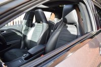 USED 2015 64 MERCEDES-BENZ GLA-CLASS 2.1 GLA220 CDI 4MATIC AMG LINE PREMIUM PLUS 5d 168 BHP PANORAMIC ROOF / HEATED SEATS