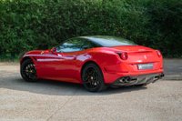 USED 2015 15 FERRARI CALIFORNIA T 3.9 DD 2d 560 BHP FERRARI WARRANTY, FULL HISTORY, PAINT PROTECTION FILM, APPLE CARPLAY,
