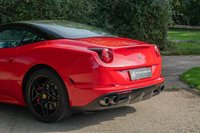 USED 2015 15 FERRARI CALIFORNIA T 3.9 DD 2d 560 BHP FERRARI WARRANTY, FULL HISTORY, PAINT PROTECTION FILM, APPLE CARPLAY,
