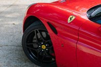 USED 2015 15 FERRARI CALIFORNIA T 3.9 DD 2d 560 BHP FERRARI WARRANTY, FULL HISTORY, PAINT PROTECTION FILM, APPLE CARPLAY,