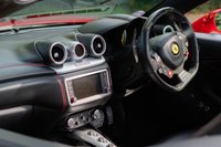 USED 2015 15 FERRARI CALIFORNIA T 3.9 DD 2d 560 BHP FERRARI WARRANTY, FULL HISTORY, PAINT PROTECTION FILM, APPLE CARPLAY,