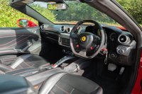 USED 2015 15 FERRARI CALIFORNIA T 3.9 DD 2d 560 BHP FERRARI WARRANTY, FULL HISTORY, PAINT PROTECTION FILM, APPLE CARPLAY,