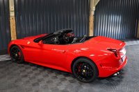 USED 2015 15 FERRARI CALIFORNIA T 3.9 DD 2d 560 BHP FERRARI WARRANTY, FULL HISTORY, PAINT PROTECTION FILM, APPLE CARPLAY,
