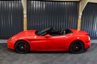 USED 2015 15 FERRARI CALIFORNIA T 3.9 DD 2d 560 BHP FERRARI WARRANTY, FULL HISTORY, PAINT PROTECTION FILM, APPLE CARPLAY,
