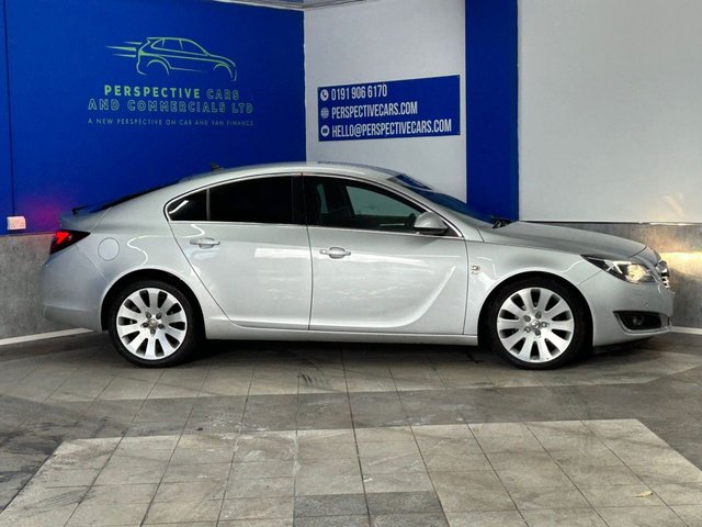 2015 VAUXHALL INSIGNIA - Photo 2