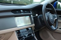 USED 2019 19 JAGUAR XF 2.0i (250) Portfolio 4dr Automatic Euro 6 (Oyster Leather, Electric and Heated Seats, Dual Climate, Reversing Camera) NATIONWIDE DELIVERY - RESERVE ONLINE TODAY