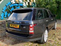 USED 2014 14 LAND ROVER RANGE ROVER 4.4 SDV8 AUTOBIOGRAPHY 5d 339 BHP STUNNING HUGE SPEC 2014 'LTD EDITION' RANGE ROVER AUTOBIOGRAPHY 4.4 SDV8 AUTOMATIC SUV - 2 FORMER KEEPERS - FULL COMPREHENSIVE SERVICE HISTORY BY J/L/R AND INDEPENDENT SPECIALIST - ABOVE AVERAGE MILEAGE BUT VERY KEENLY PRICED - COST NEW IN EXCESS OF &pound;95K