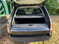 USED 2014 14 LAND ROVER RANGE ROVER 4.4 SDV8 AUTOBIOGRAPHY 5d 339 BHP STUNNING HUGE SPEC 2014 'LTD EDITION' RANGE ROVER AUTOBIOGRAPHY 4.4 SDV8 AUTOMATIC SUV - 2 FORMER KEEPERS - FULL COMPREHENSIVE SERVICE HISTORY BY J/L/R AND INDEPENDENT SPECIALIST - ABOVE AVERAGE MILEAGE BUT VERY KEENLY PRICED - COST NEW IN EXCESS OF &pound;95K