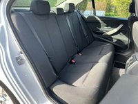 USED 2018 67 BMW 3 SERIES 2.0 318D SE 4d 148 BHP SAT NAV+CAMERA+HEATED SEATS