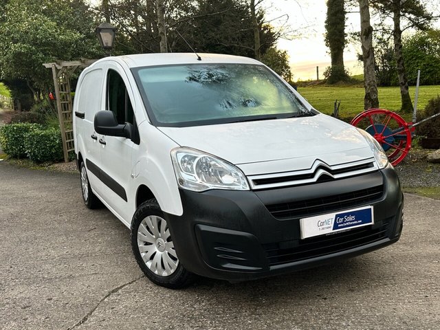 View our CITROEN BERLINGO