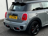 USED 2017 17 MINI HATCH COOPER 2.0 COOPER S 3d 189 BHP Stunning Looks and Performance
