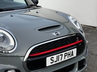 USED 2017 17 MINI HATCH COOPER 2.0 COOPER S 3d 189 BHP Stunning Looks and Performance