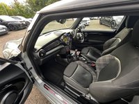 USED 2017 17 MINI HATCH COOPER 2.0 COOPER S 3d 189 BHP Stunning Looks and Performance