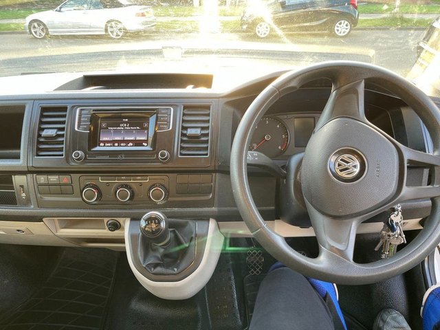 2016 VOLKSWAGEN TRANSPORTER - Photo 8