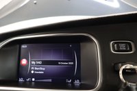 USED 2019 19 VOLVO V40 2.0 D2 MOMENTUM NAV PLUS 5d 118 BHP PACKED WITH FACTORY EXTRAS WITH ONE OWNER FROM NEW AND VOLVO SERVICE HISTORY