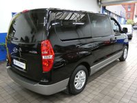 USED 2019 19 HYUNDAI i800 2.5 CRDI SE 5d 168 BHP 8 SEATS HEATED SEATS PARKING SENSORS GENUINE LOW MILEAGE HYUNDAI WARRANTY APRIL 2024