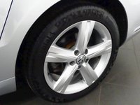 USED 2012 62 VOLKSWAGEN PASSAT 2.0 SE TDI BLUEMOTION TECHNOLOGY 4d 139 BHP AIR CON CRUISE &pound;35 P/YEAR TAX