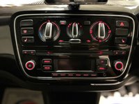 USED 2014 64 VOLKSWAGEN UP 1.0 HIGH UP 5d 74 BHP LOW RATE FINANCE AVAILABLE +  FREE12 MONTH RAC MEMBERSHIP + RAC PLATINUM WARRANTY INCLUDED
