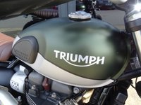 USED 2019 T TRIUMPH SCRAMBLER 0.9 STREET SCRAMBLER 0d 64 BHP MOTORCYCLE