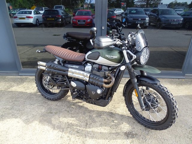 2019 T Triumph Scrambler 0.9 STREET SCRAMBLER 0d 64 BHP