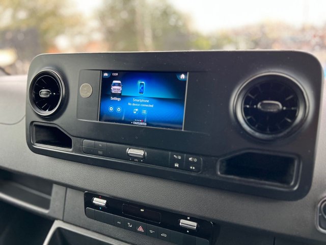 2019 Mercedes-Benz Sprinter 2.1L 314 CDI 5dr - Photo 8