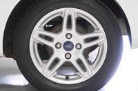 USED 2013 63 FORD FIESTA 1.2 ZETEC 3d 81 BHP + NATIONWIDE DELIVERY AVAILABLE+