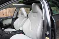 USED 2013 63 AUDI A4 4.2 RS4 AVANT FSI QUATTRO 5d 444 BHP 