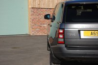 USED 2015 15 LAND ROVER RANGE ROVER 4.4 SDV8 (339) Vogue 4dr Automatic (21