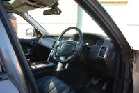 USED 2015 15 LAND ROVER RANGE ROVER 4.4 SDV8 (339) Vogue 4dr Automatic (21