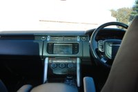 USED 2015 15 LAND ROVER RANGE ROVER 4.4 SDV8 (339) Vogue 4dr Automatic (21