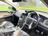 USED 2010 59 VOLVO XC60 2.4 D5 R-DESIGN SE AWD 5d 205 BHP 