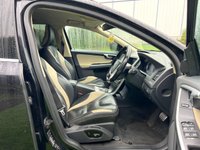 USED 2010 59 VOLVO XC60 2.4 D5 R-DESIGN SE AWD 5d 205 BHP 