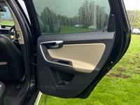 USED 2010 59 VOLVO XC60 2.4 D5 R-DESIGN SE AWD 5d 205 BHP 