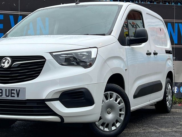 2019 VAUXHALL COMBO - Photo 12