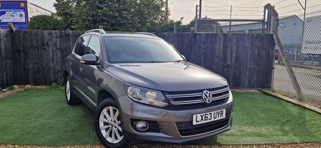 2013 63 Volkswagen Tiguan 2.0 SE TDI BLUEMOTION TECHNOLOGY 4MOTION DSG 5d 138 BHP