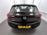 USED 2017 17 VAUXHALL ASTRA 1.4 DESIGN 5d 99 BHP 