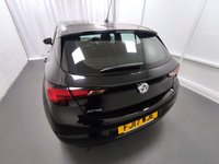 USED 2017 17 VAUXHALL ASTRA 1.4 DESIGN 5d 99 BHP 