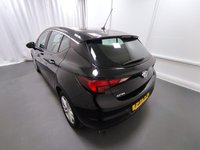 USED 2017 17 VAUXHALL ASTRA 1.4 DESIGN 5d 99 BHP 