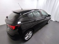 USED 2017 17 VAUXHALL ASTRA 1.4 DESIGN 5d 99 BHP 