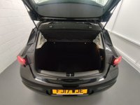 USED 2017 17 VAUXHALL ASTRA 1.4 DESIGN 5d 99 BHP 