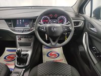 USED 2017 17 VAUXHALL ASTRA 1.4 DESIGN 5d 99 BHP 