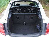 USED 2014 14 VOLKSWAGEN BEETLE 1.6 DESIGN TDI BLUEMOTION TECHNOLOGY 3d 104 BHP www.suffolkcarcentre.co.uk - Located at Ilketshall