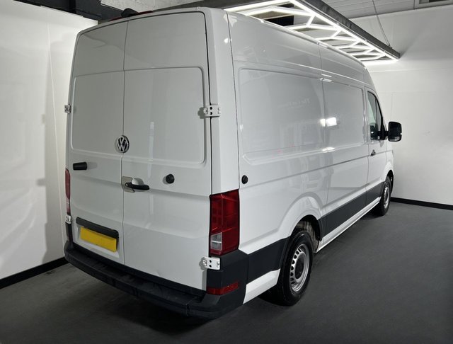 2018 VOLKSWAGEN CRAFTER - Photo 2