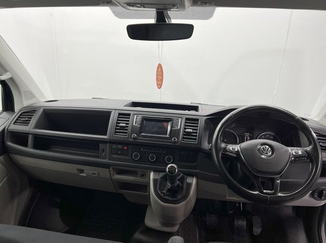 2019 VOLKSWAGEN TRANSPORTER - Photo 10