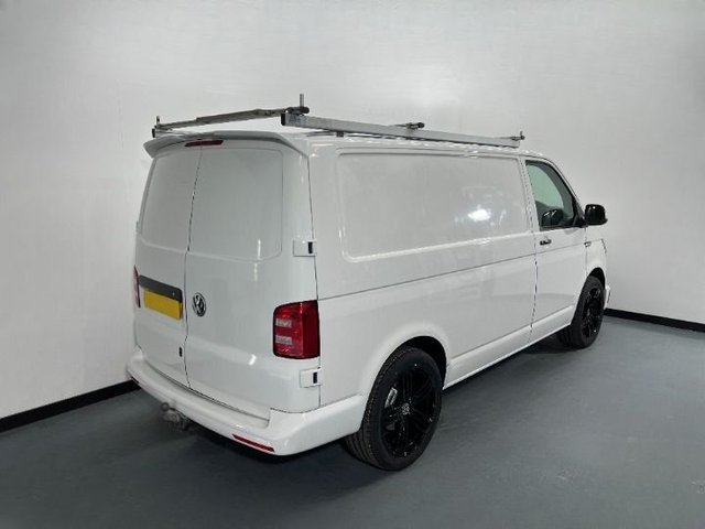 2019 VOLKSWAGEN TRANSPORTER - Photo 2